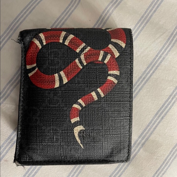 Gucci wallet - Picture 2 of 5
